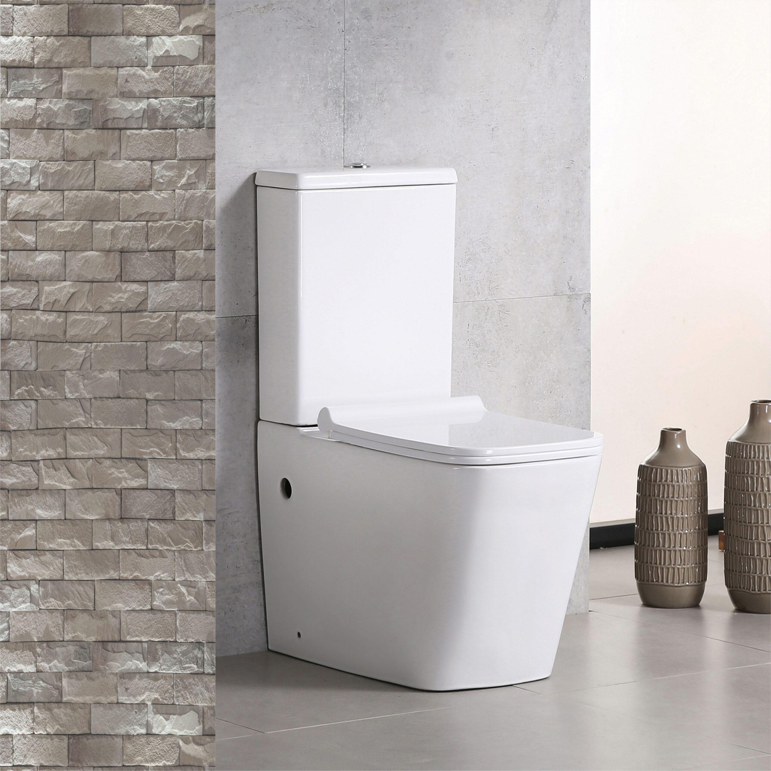 Novara Close Couple Suite Toilet